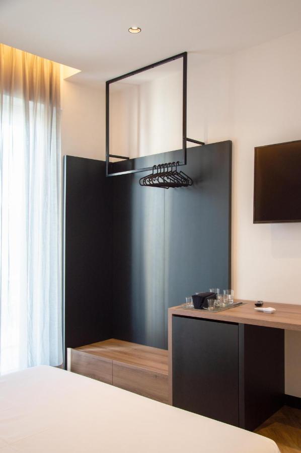 Adriatic Luxury Suites Pescara Exteriör bild